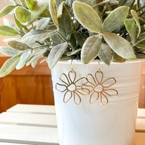 Basic Brass Daisy Earrings