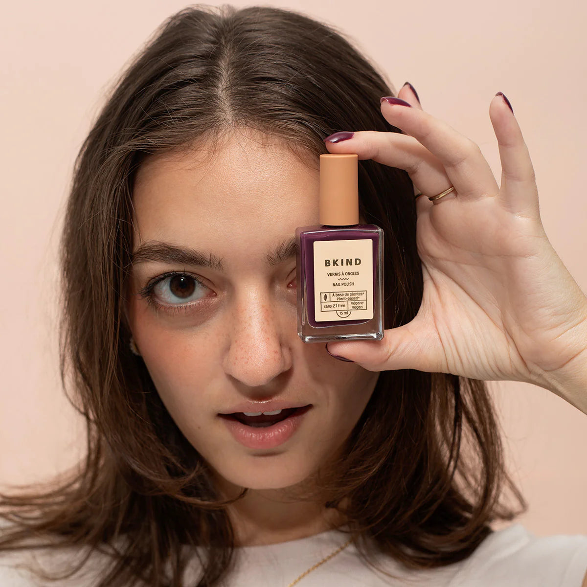 Su'a Brosse Nail Polish